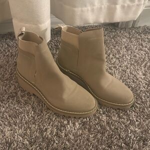 Tan Boots Size 7.5